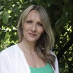 Profile picture of Andrea Simson